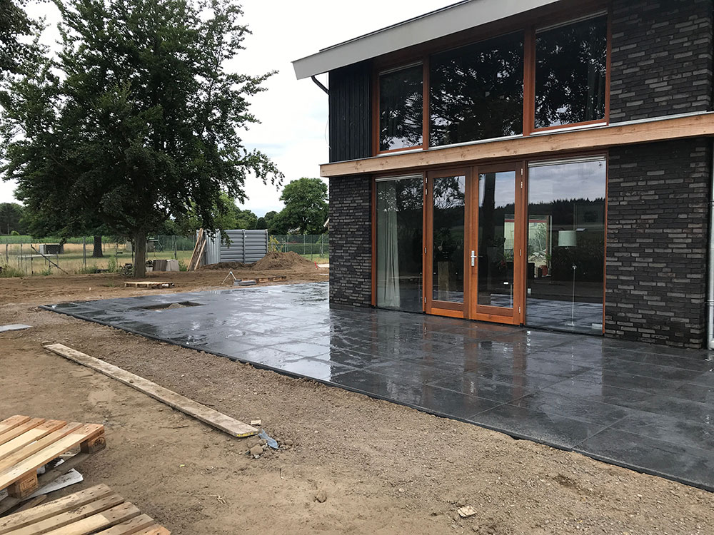 content 03 portfolio terras zwarteveen hendriks badkamers tegels sanitair sheerenberg