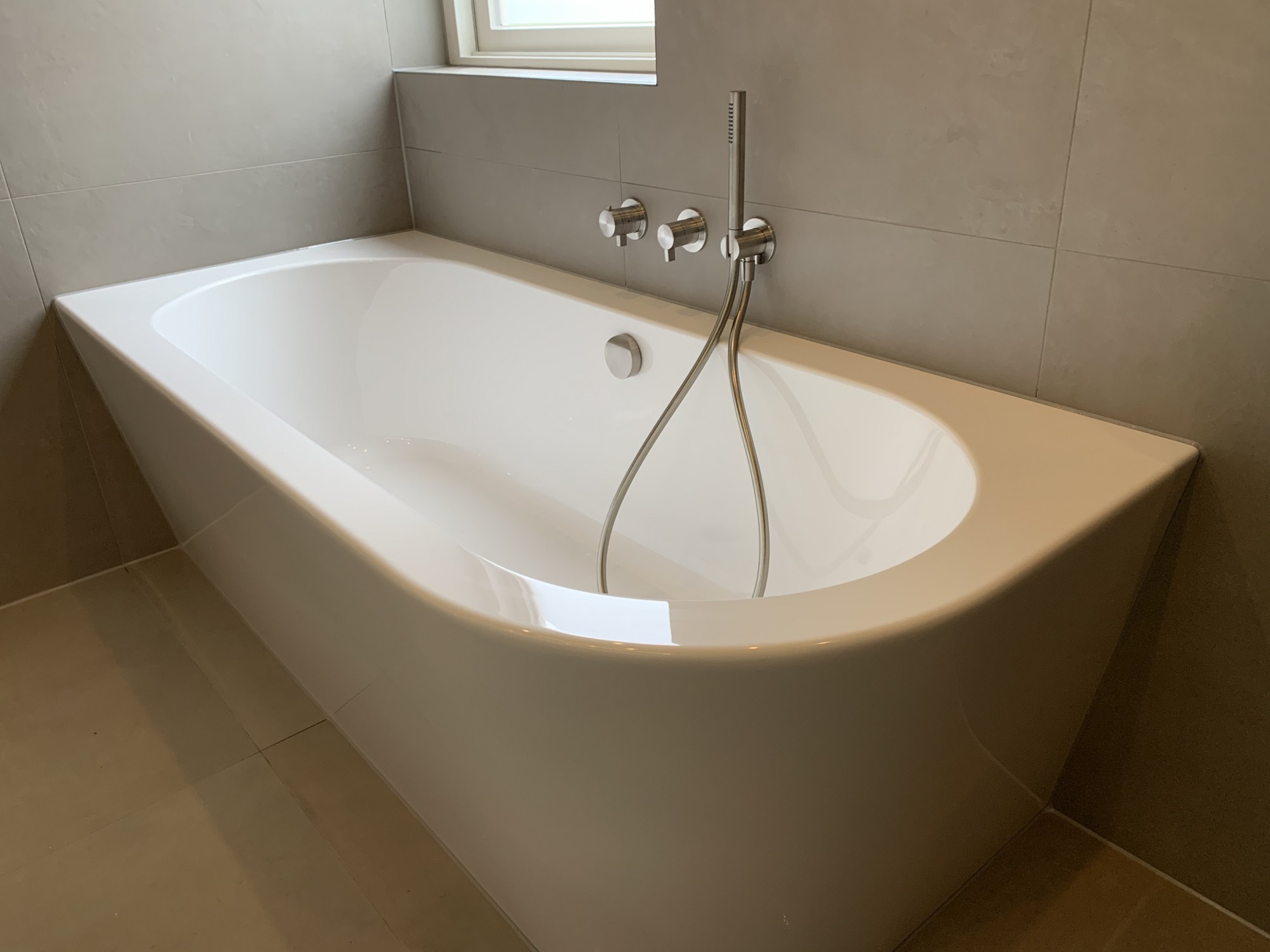 content 07 portfolio rvskranen maatwerkbadmeubels badkamers sheerenberg uwtegelzetters